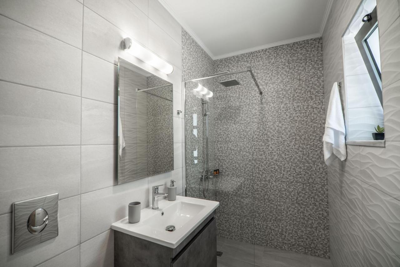 Kiani Apts Калівес Екстер'єр фото